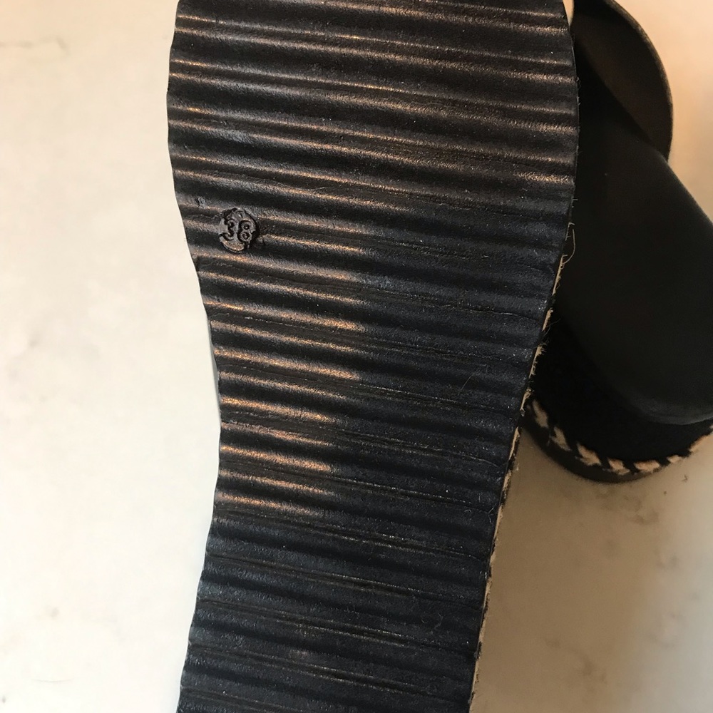 Platform espadrilles-black cross - Picture 2 of 6